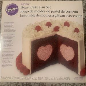 Brand New in box Wilton Tasty -Fill Heart Cake 2 non-stick mold Pan Set